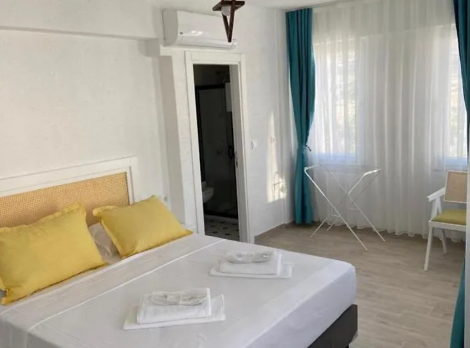 Vina Garden 酒店 博兹贾阿达岛