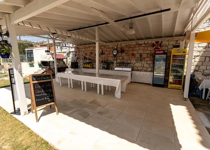 Vina Garden 酒店 博兹贾阿达岛